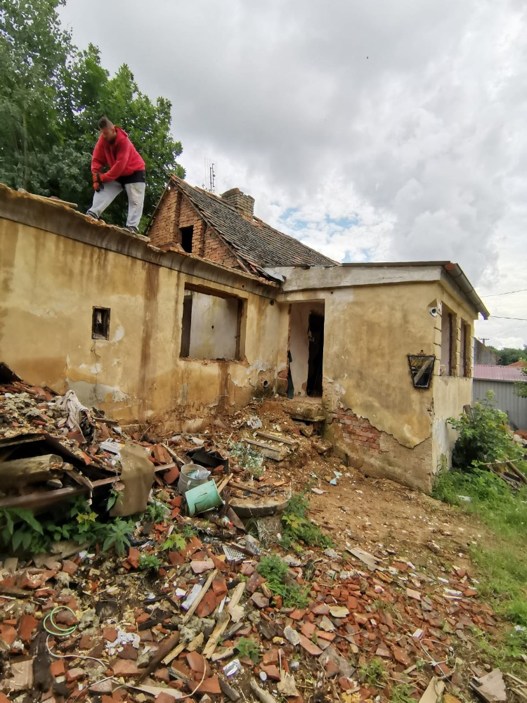 Rodinný dům Panoší Újezd – kompletní rekonstrukce - foto 88